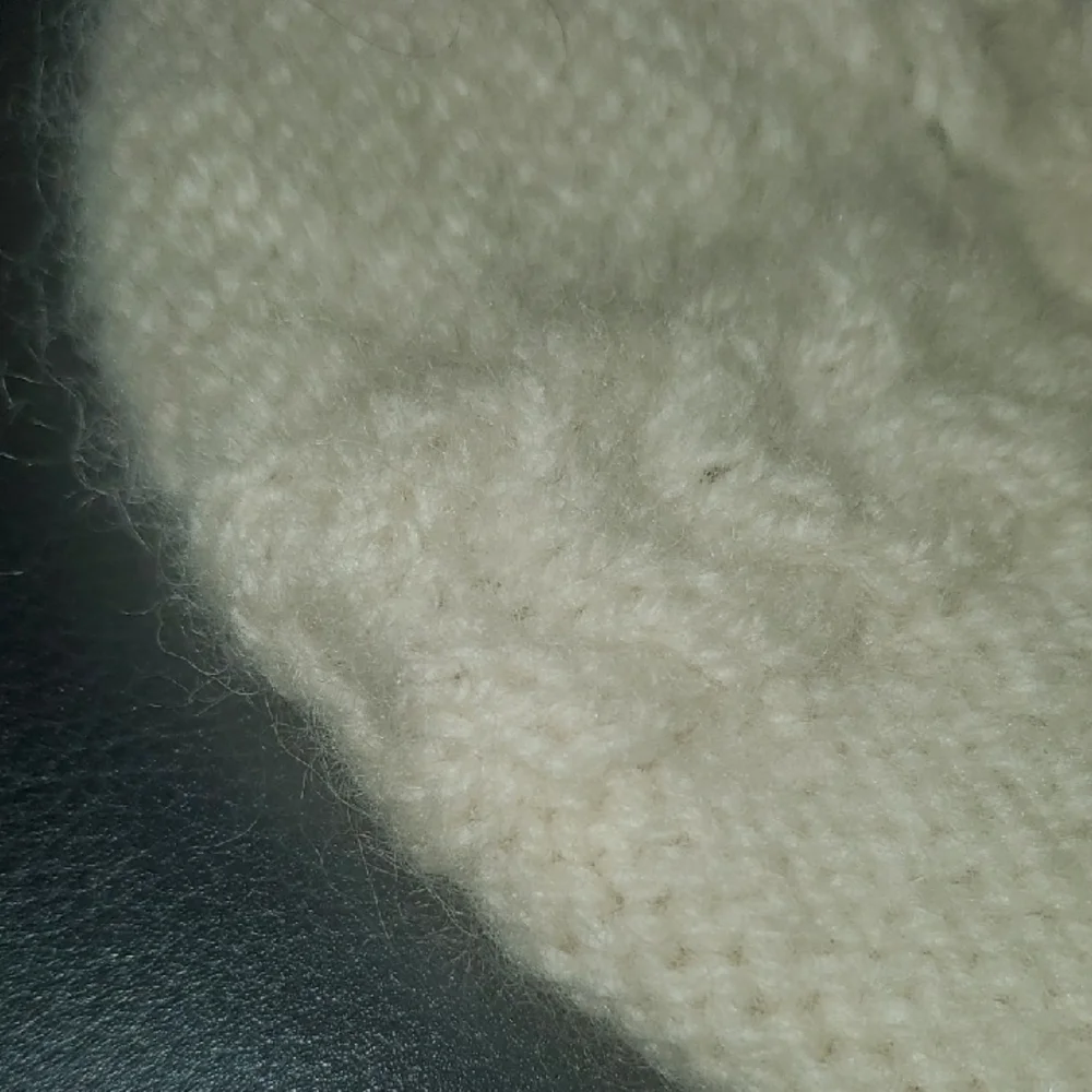 Vintage Ireland Made Cream Wool Cable Beret handknit Tam Hat Girls One Size